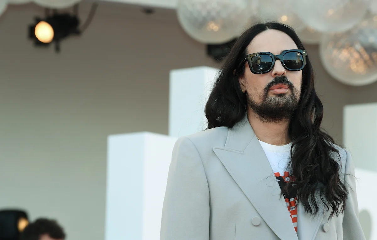 Rivoluzione della Mascolinità nella Moda: Alessandro Michele parla di Identità al V&A Museum di Londra